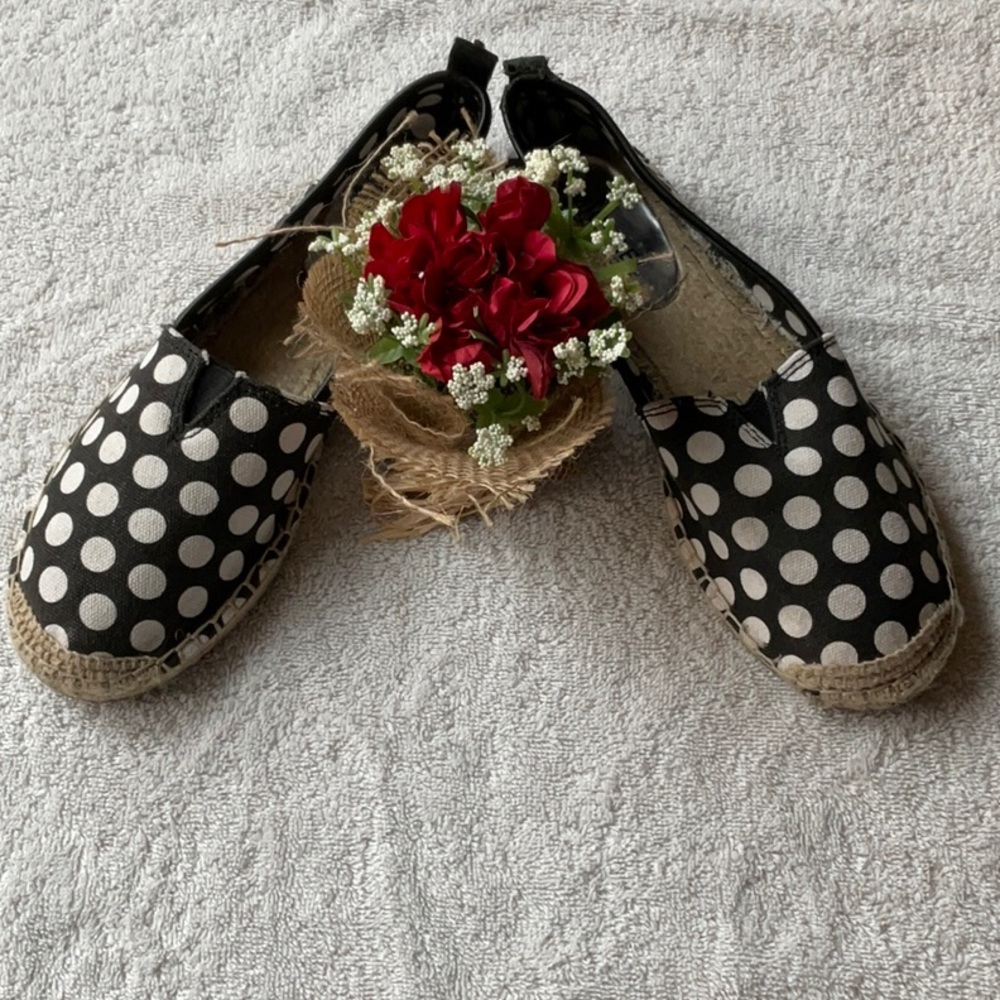 ⚪️⚫️ MICHAEL KORS ESPADRILLES SHOES ⚫️⚪️ - Picture 9 of 16